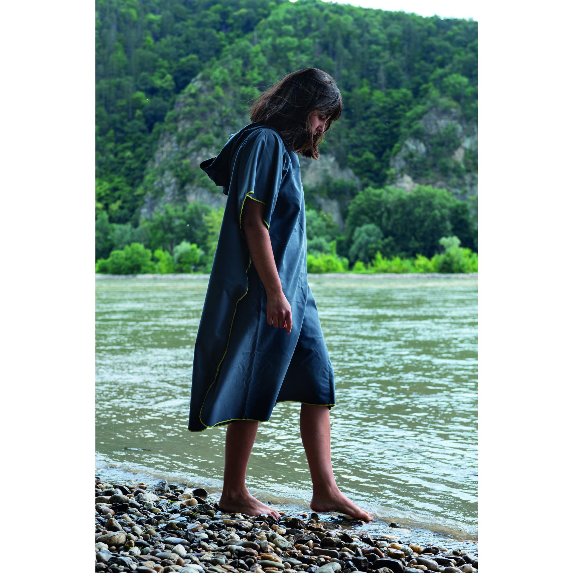 Cocoon MICROFIBER TOWEL PONCHO ULTRALIGHT - Reisehandtuch