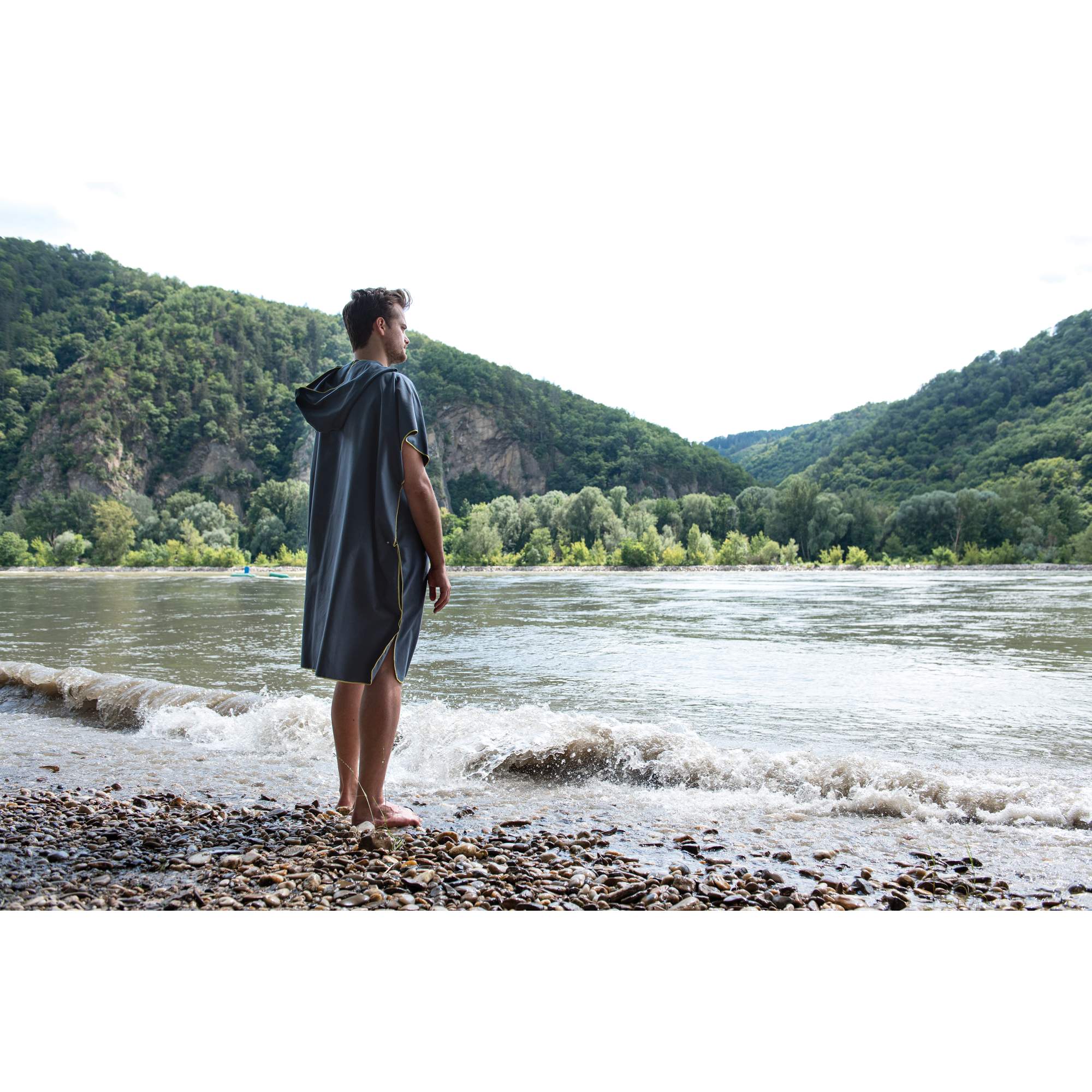 Cocoon MICROFIBER TOWEL PONCHO ULTRALIGHT - Reisehandtuch