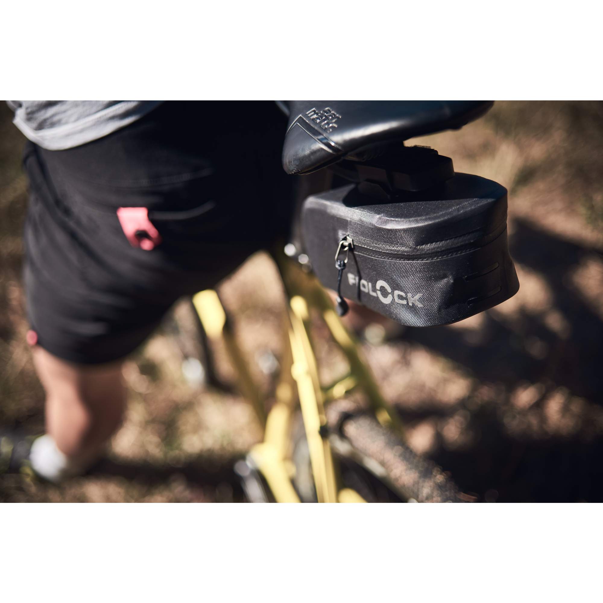 Fidlock PUSH SADDLE BAG 600 + SADDLE BASE - Satteltasche