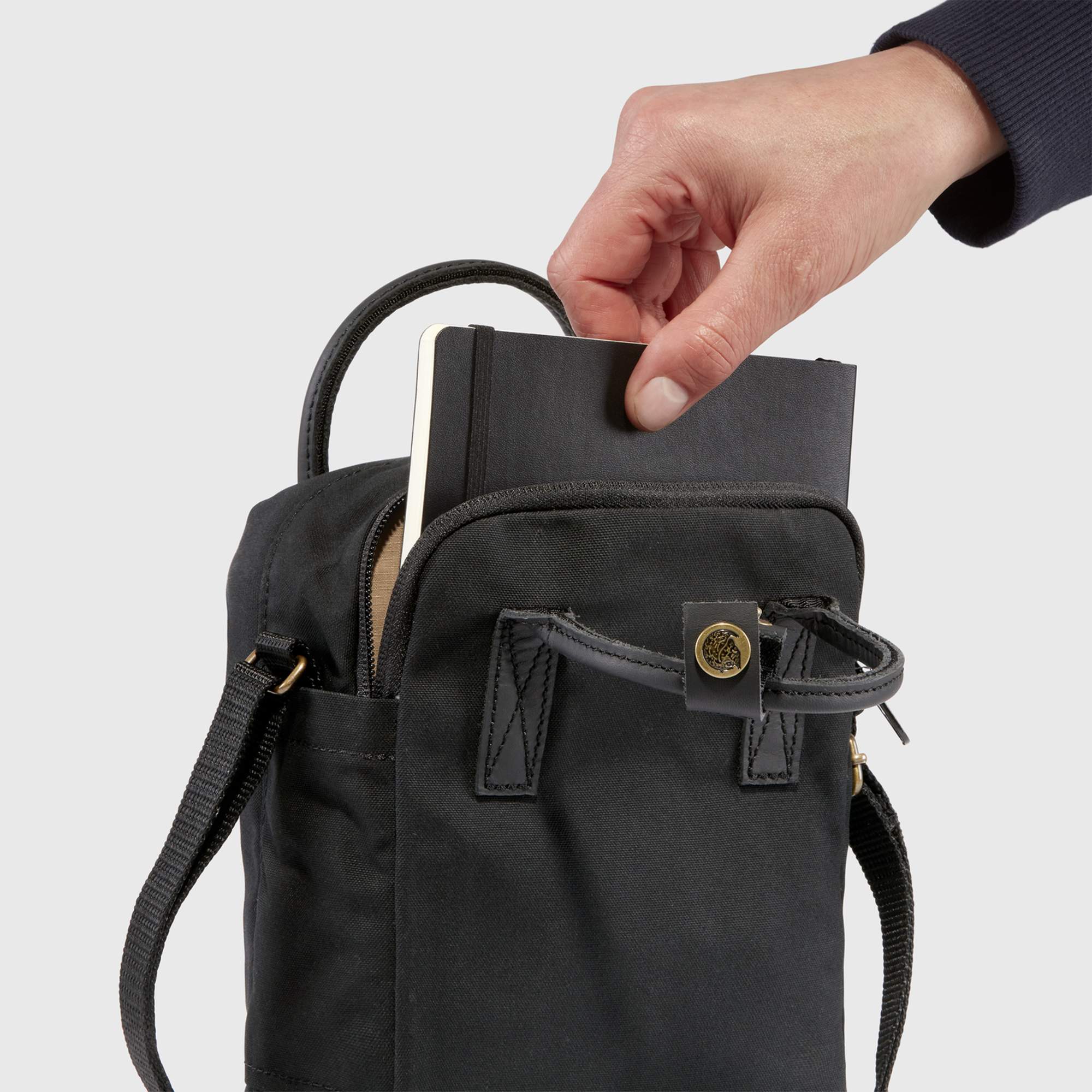 Fjällräven KÅNKEN NO. 2 BLACK SLING Unisex - Umhängetasche
