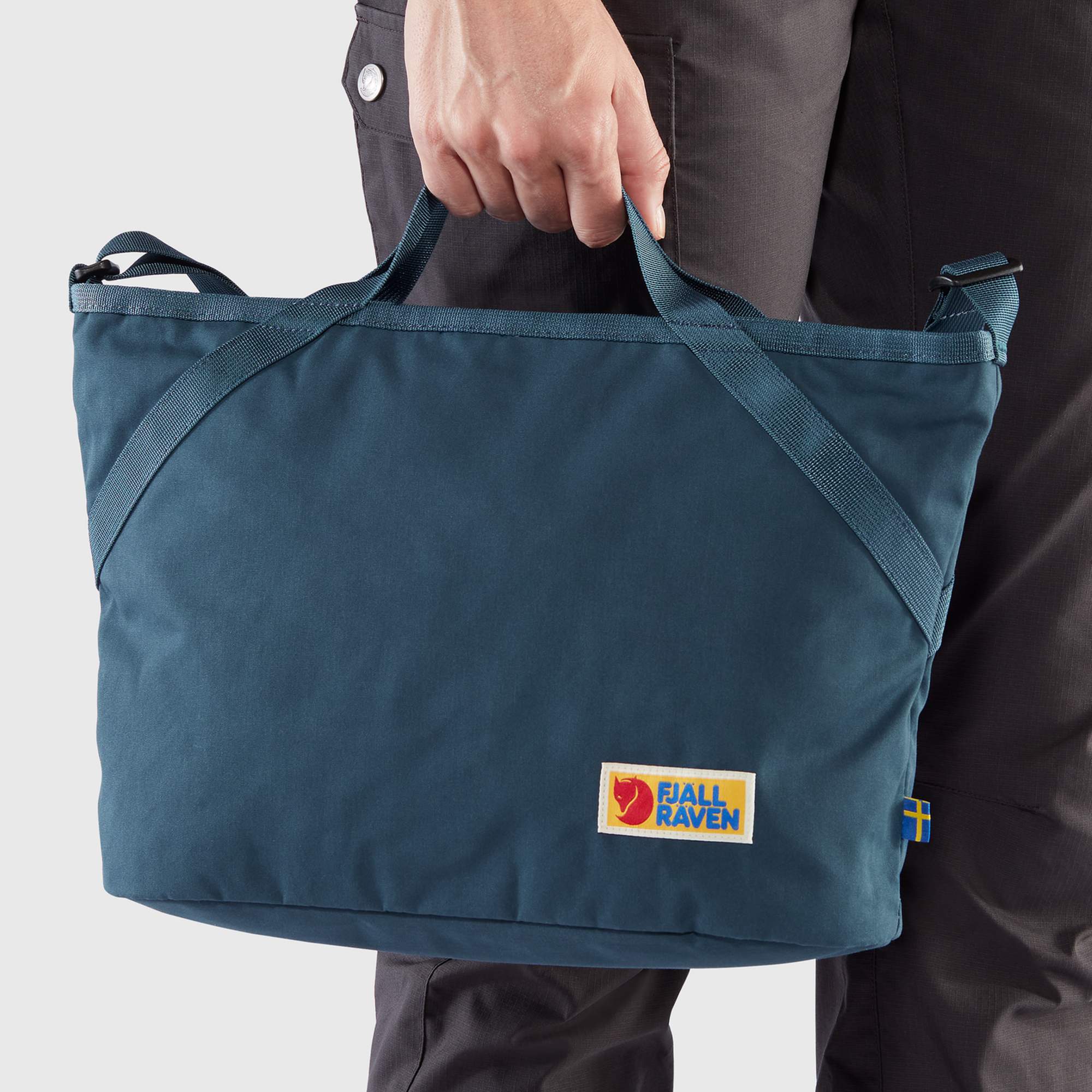 Fjällräven VARDAG CROSSBODY Unisex - Umhängetasche