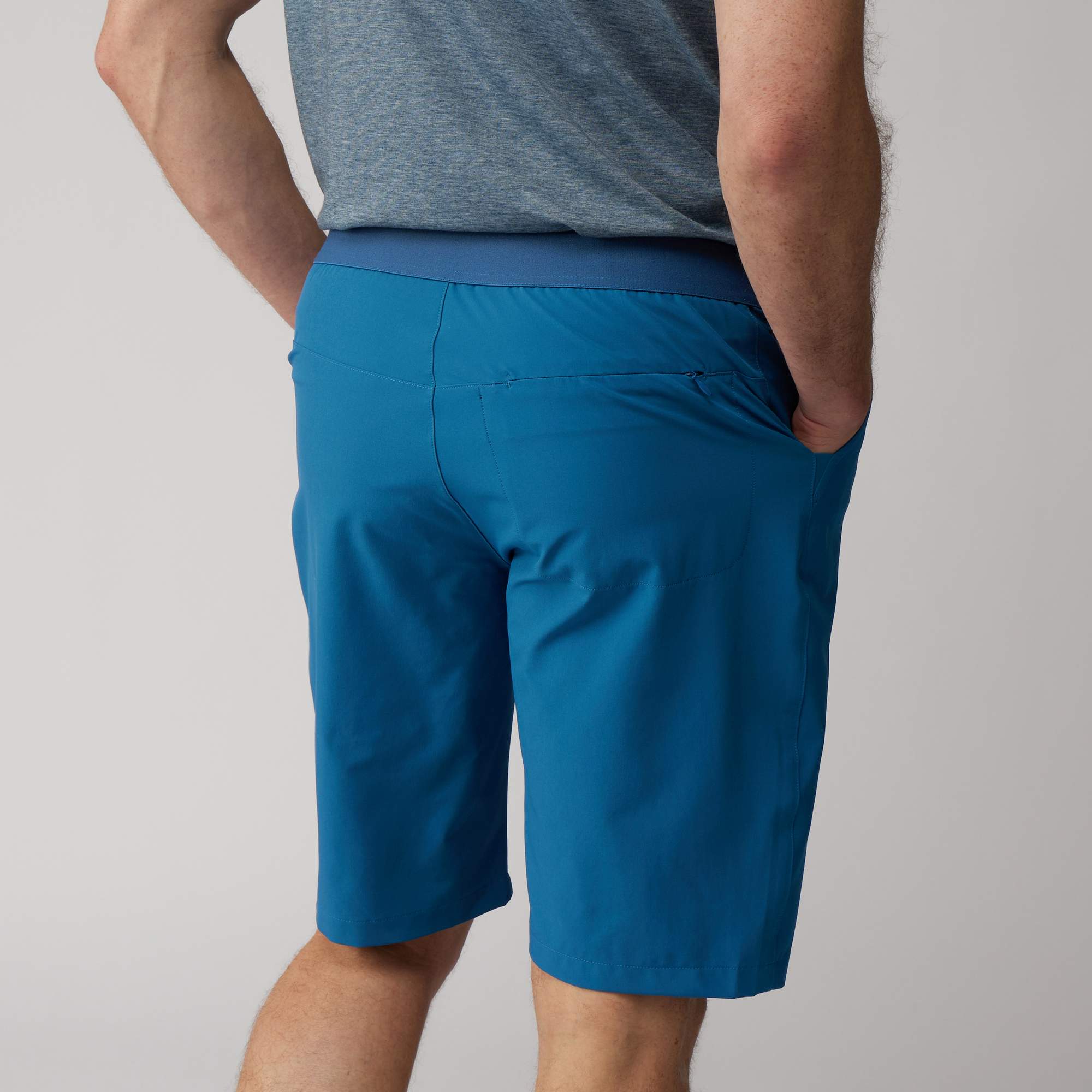 FRILUFTS KERASIA SHORTS Herren - Shorts