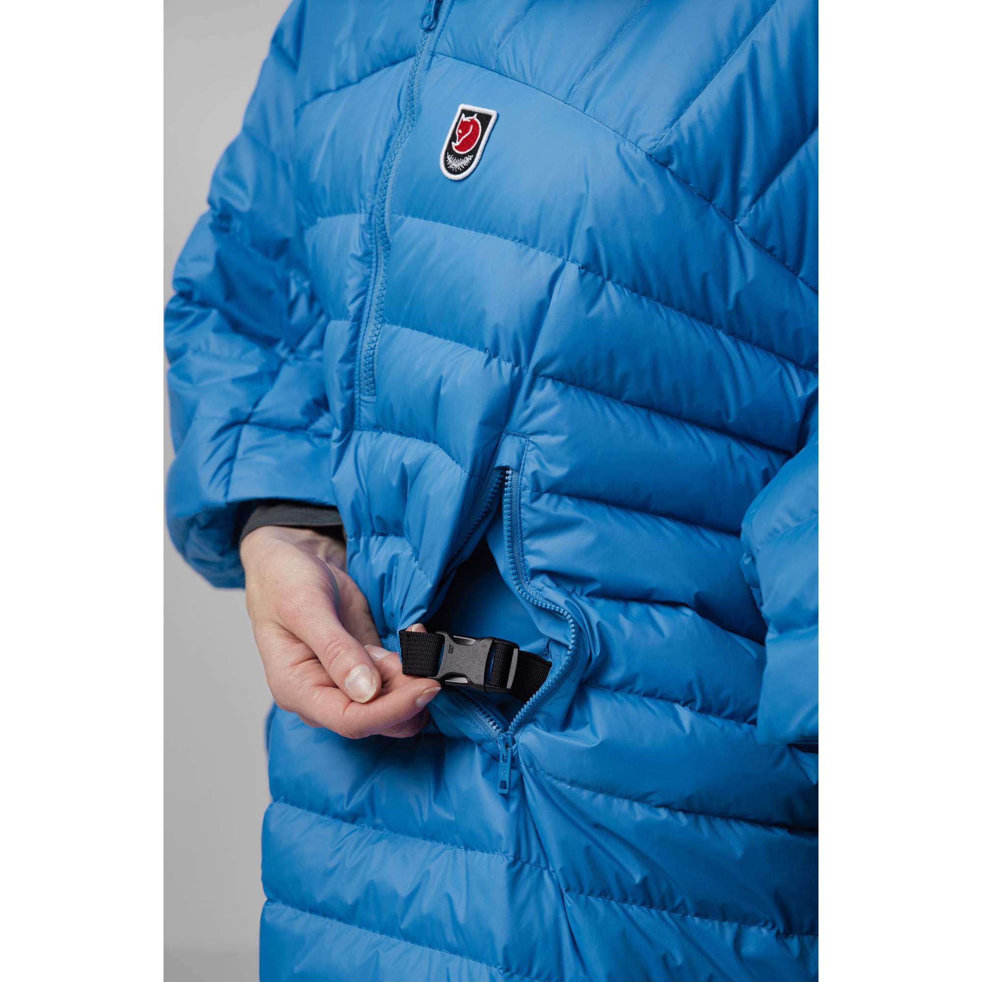 Fjällräven EXPEDITION DOWN PONCHO Unisex - Poncho Fjällräven EXPEDITION DOWN PONCHO Unisex - Poncho