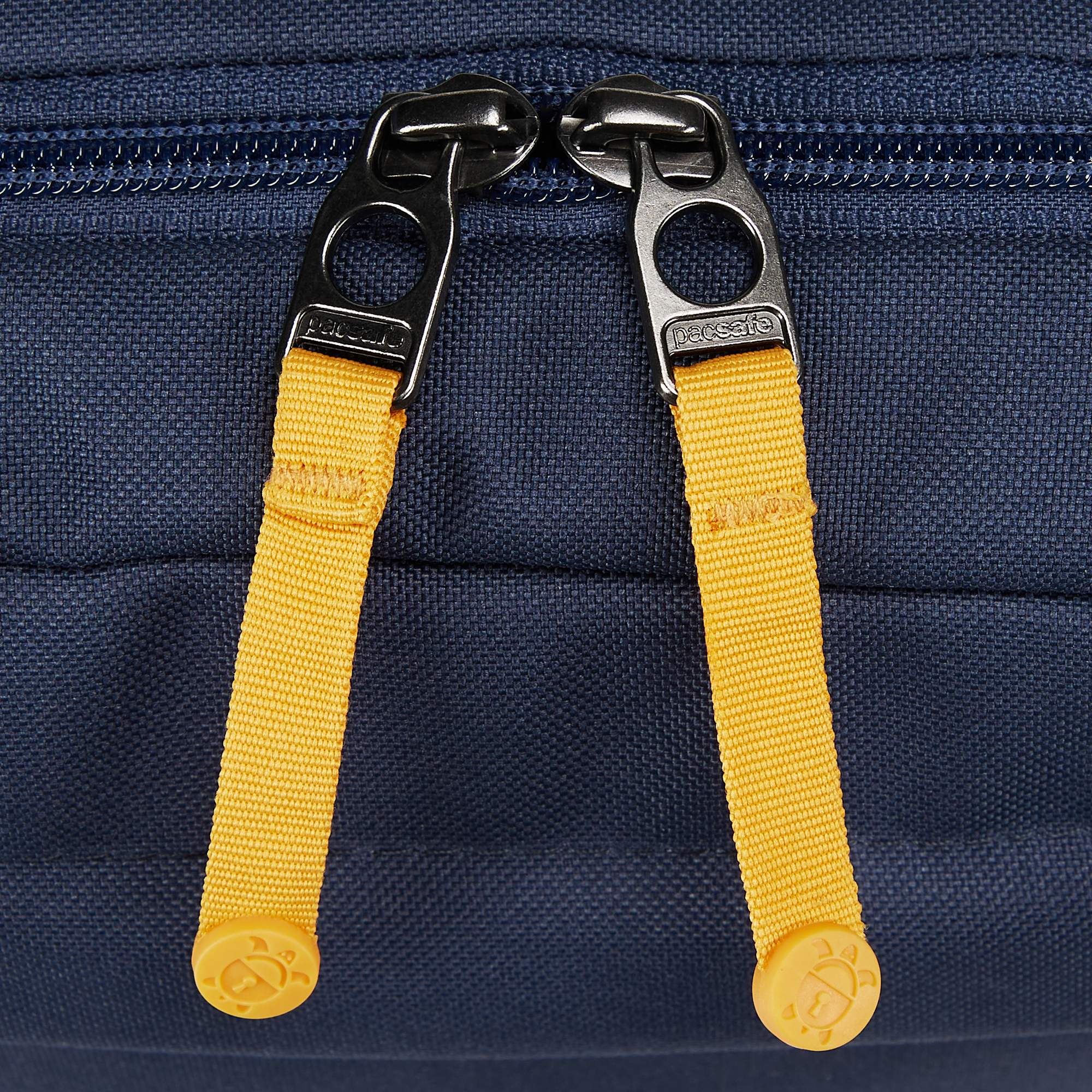 Pacsafe GO CROSSBODY - Umhängetasche