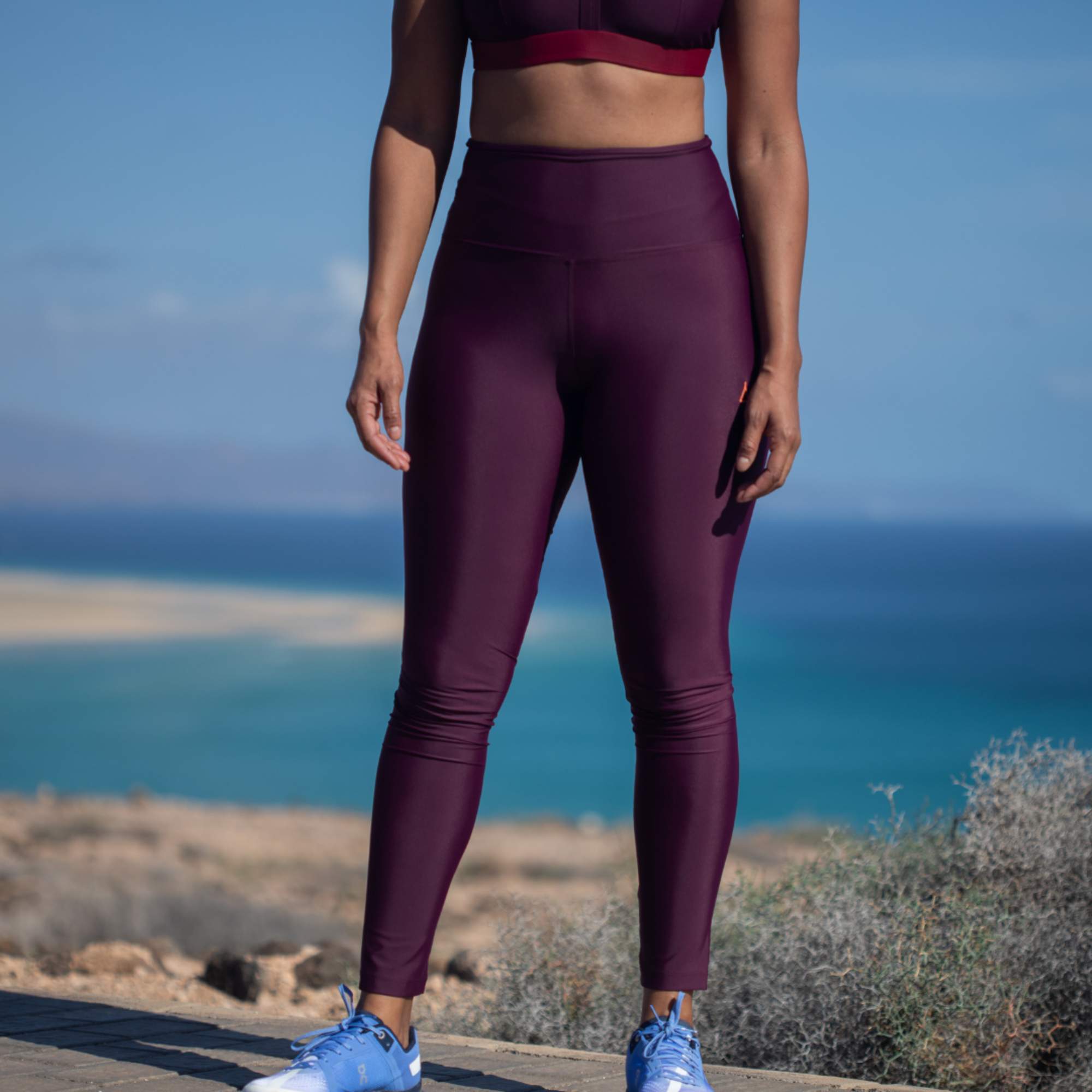 Inaska HIGH WAIST TIGHT CHILL DARK BERRY Damen - Leggings