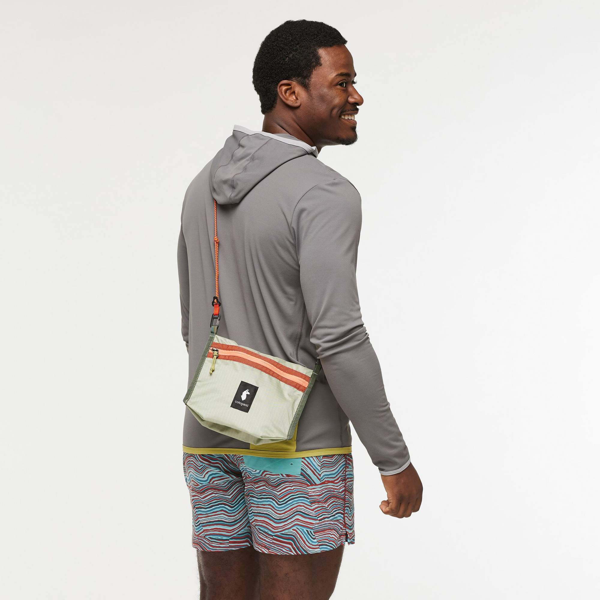 Cotopaxi LISTA 2L LIGHTWEIGHT CROSSBODY BAG CADA DIA - Umhängetasche