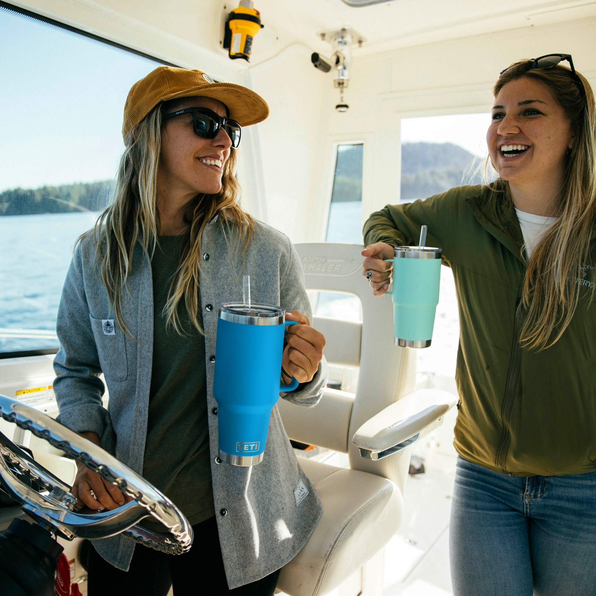 Yeti Coolers RAMBLER 25 OZ STRAW MUG - Thermobecher