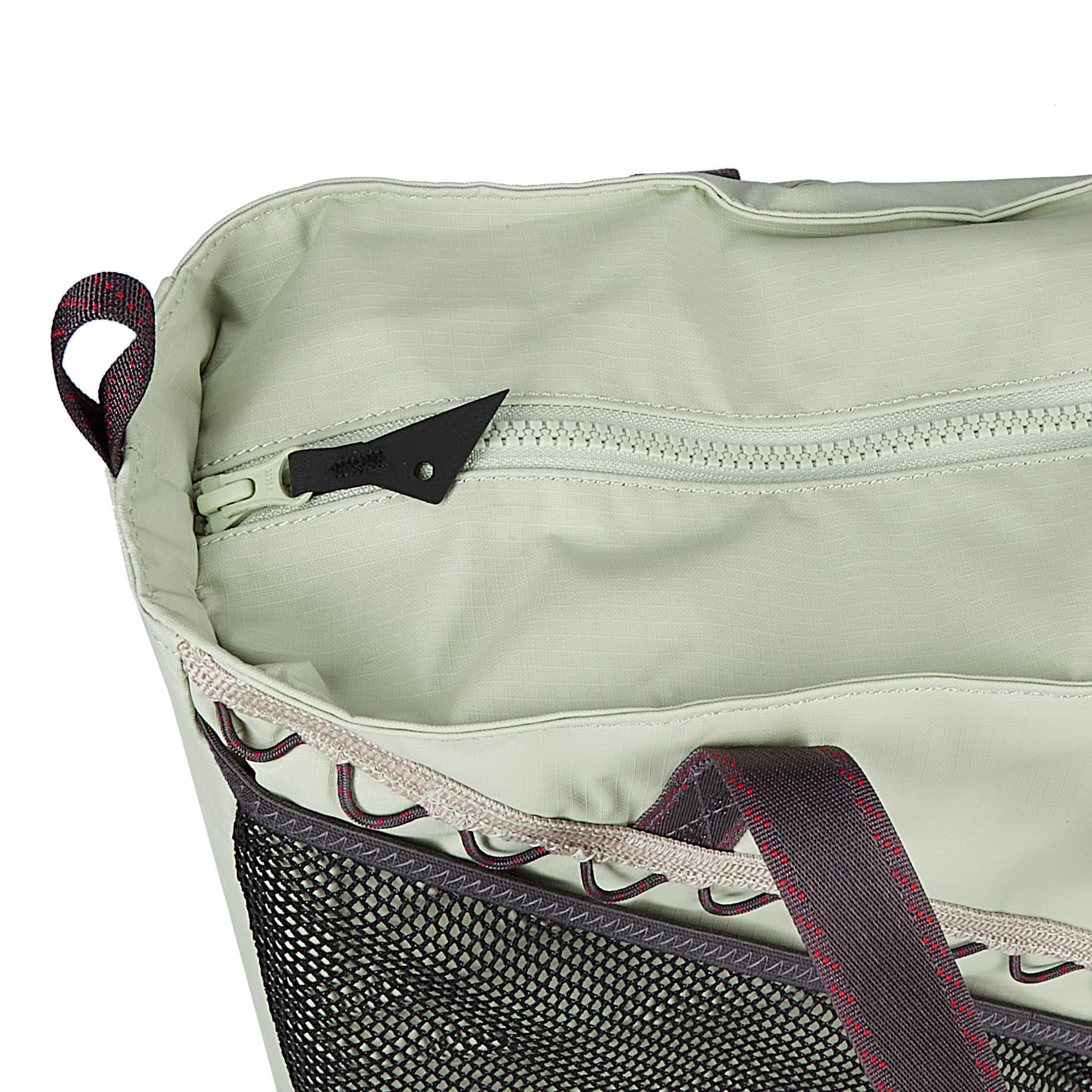 Klättermusen URUR BAG 23L Unisex - Umhängetasche