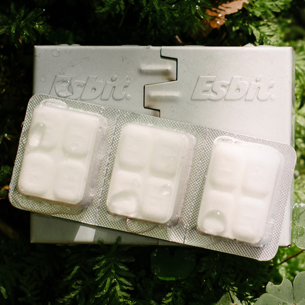 Esbit TROCKENBRENNSTOFFTABLETTEN 12X14G Ansicht 9