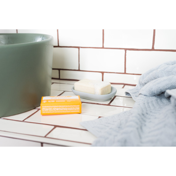 Dr. Bronner's REINE NATURSEIFE (STÜCKSEIFE) - Outdoor Seife Ansicht 3
