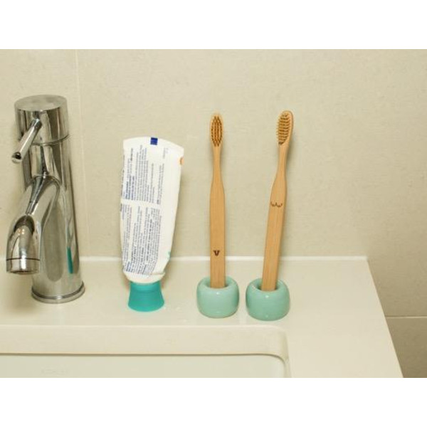 Kikkerland NUDIE BAMBOO TOOTHBRUSH SET - Zahnpflege Ansicht 2