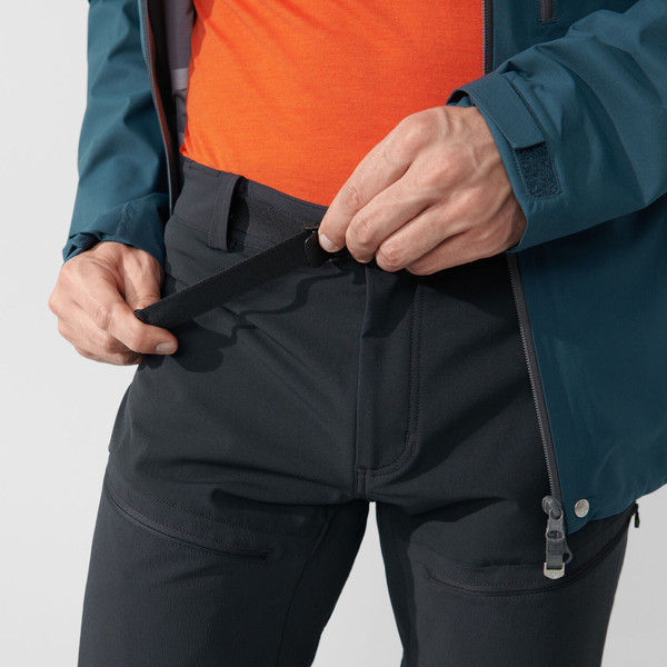 Fjällräven BERGTAGEN TOURING TROUSERS M Herren - Softshellhose Ansicht 13