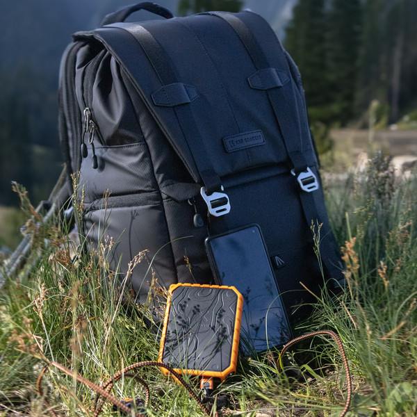 Xtorm RUGGED POWER BANK 10.000 - Powerbank Ansicht 12