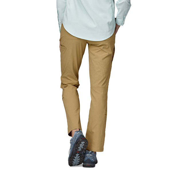 Patagonia W'S QUANDARY PANTS - SHORT Damen - Trekkinghose Ansicht 3