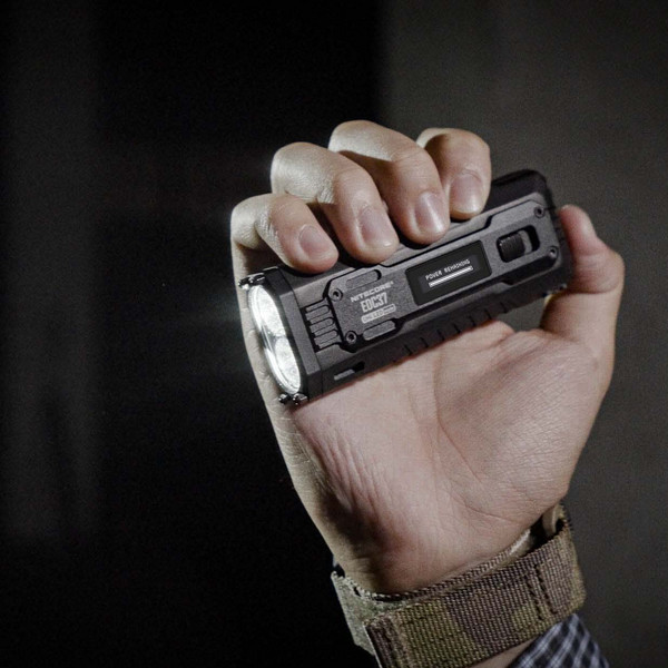 Nitecore EDC37 - Taschenlampe Ansicht 16