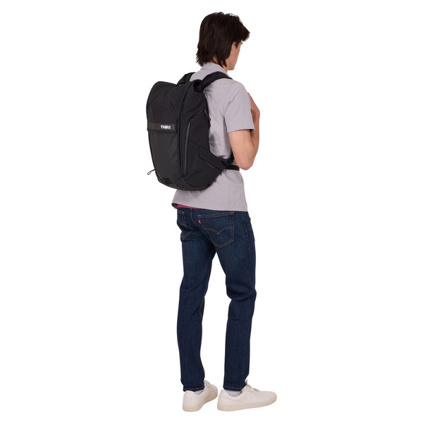 Thule PARAMOUNT COMMUTER BACKPACK 20L - BLACK - Fahrradrucksack Ansicht 12