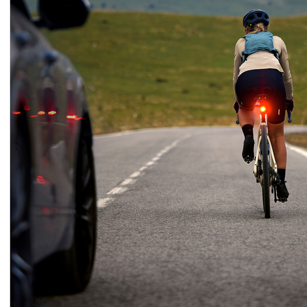 Garmin VARIA REARVUE 820 STVZO - Fahrradbeleuchtung Ansicht 14