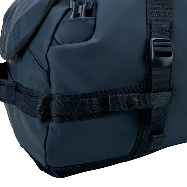 Thule CHASM RECYCLED DUFFEL 70L - DARKEST BLUE - Reisetasche Ansicht 9
