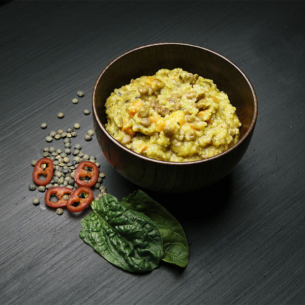 Real Turmat COUSCOUS WITH LENTILS AND SPINACH (VEGET.) - Trekkingnahrung Ansicht 2